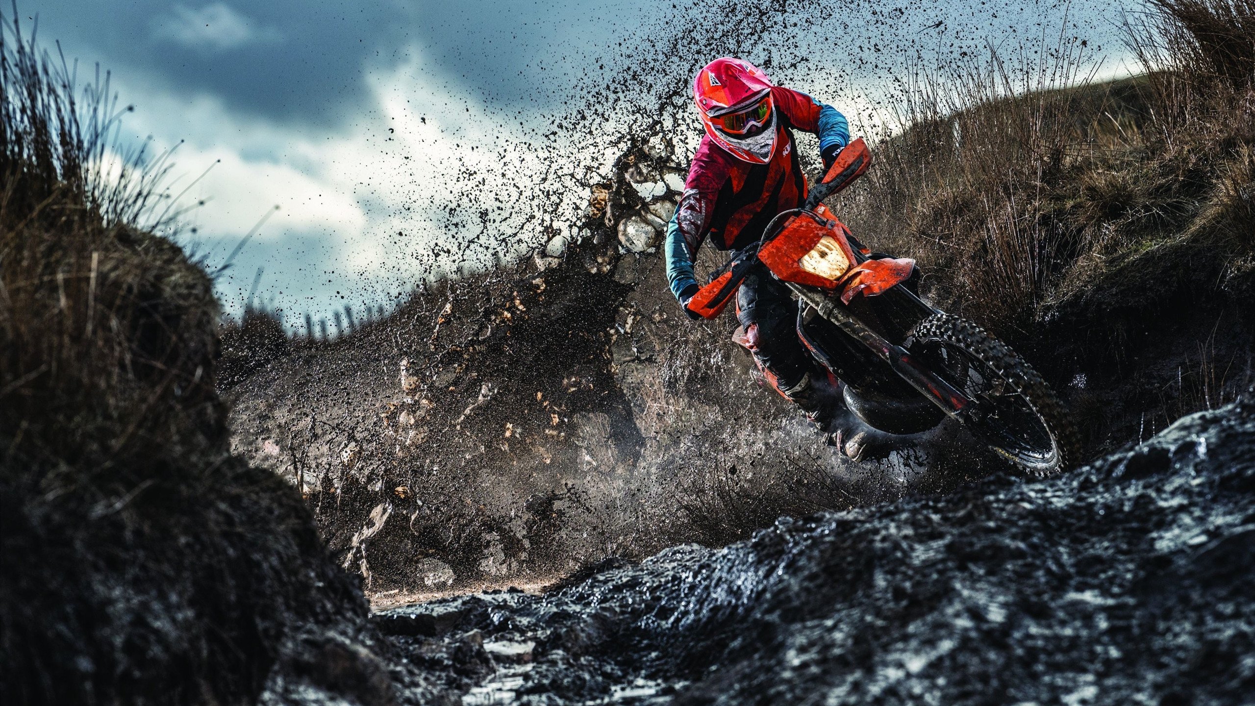 九游下载安装-田径场新增风向提示标识助力发挥，田径项目测定风速的项目是